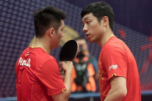 数据帝：詹姆斯22+7+6一成就缔造历史 一人三分11中0复制哈登